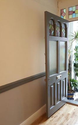 Painting and decorating of a front door and interior hallway in Croydon